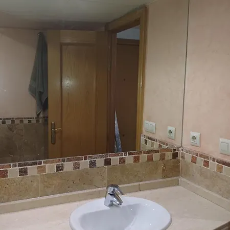 Con Piscina דירה חרז