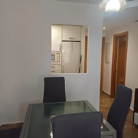 Con Piscina דירה