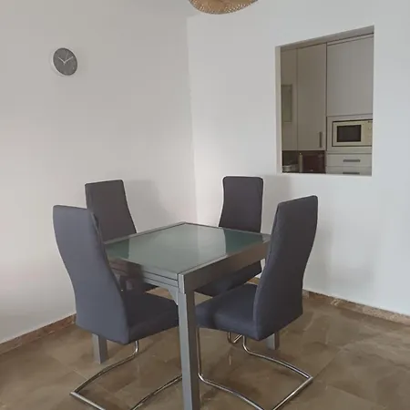 Con Piscina דירה חרז